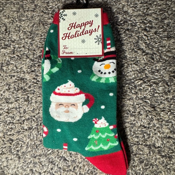 Holiday Gift Set - Picture 2 of 16